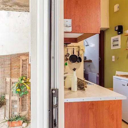 Eva's Sweet Studio With Garden, In The City Center Appartement *