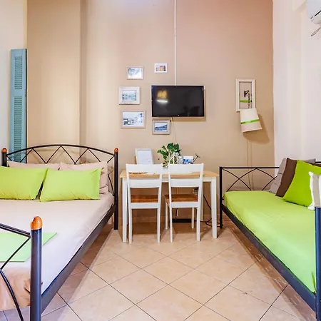 Appartement Eva's Sweet Studio With Garden, In The City Center Kalamata